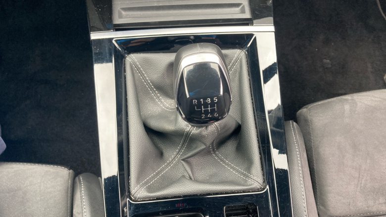 Vauxhall Astra 1.2 Turbo 130 Ultimate 5dr Petrol Hatchback